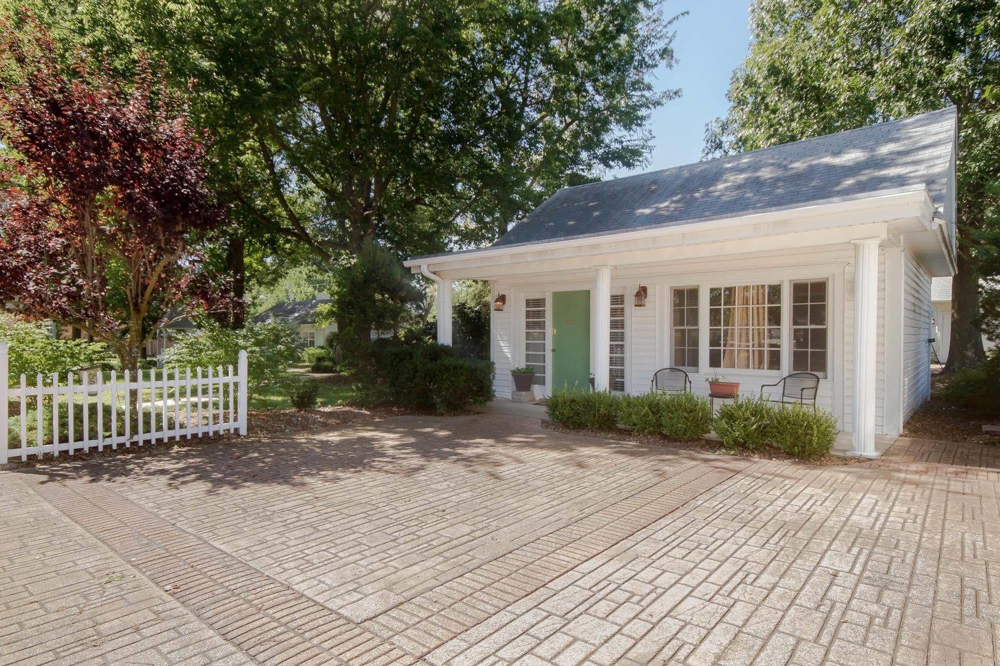Dickey House Bed And Breakfast Marshfield Bagian luar foto