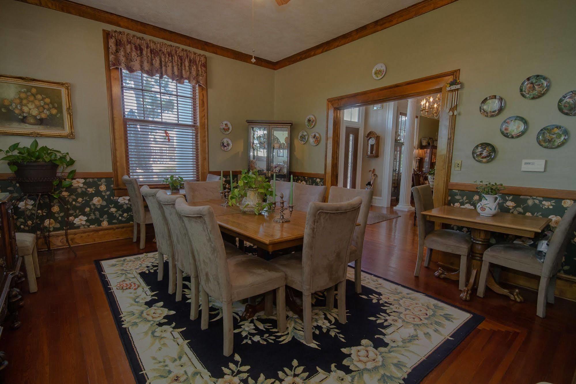 Dickey House Bed And Breakfast Marshfield Bagian luar foto