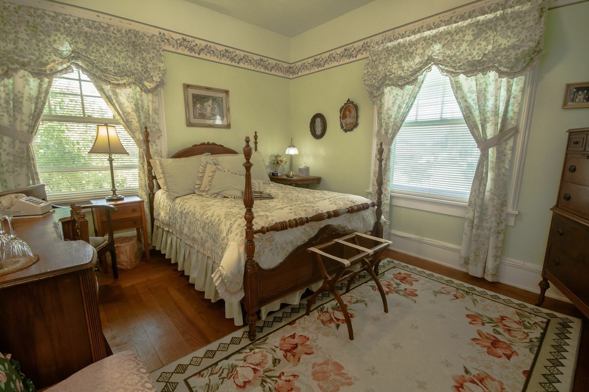 Dickey House Bed And Breakfast Marshfield Bagian luar foto